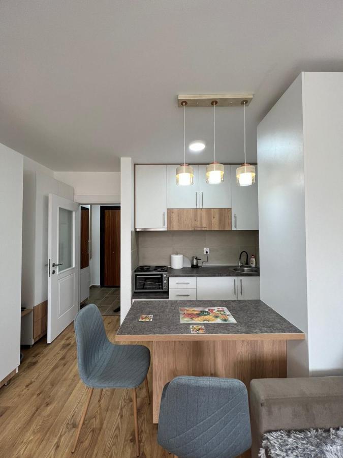 Apartmani Imperial Нови-Пазар Экстерьер фото