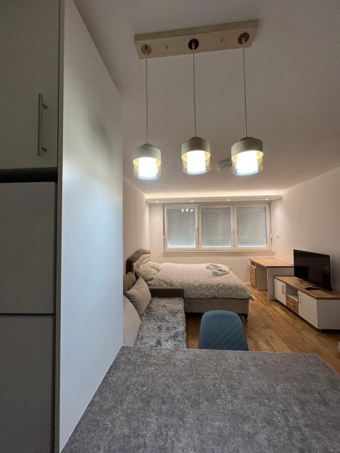 Apartmani Imperial Нови-Пазар Экстерьер фото