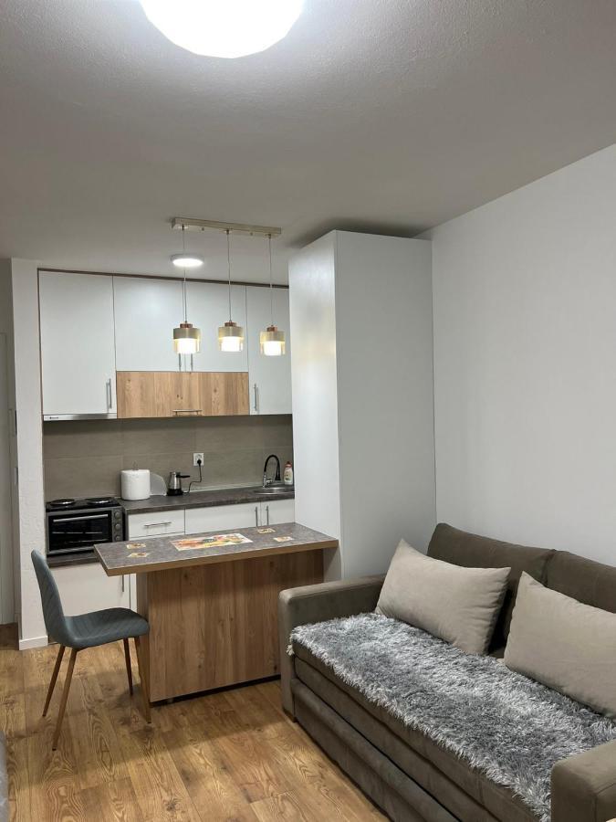 Apartmani Imperial Нови-Пазар Экстерьер фото
